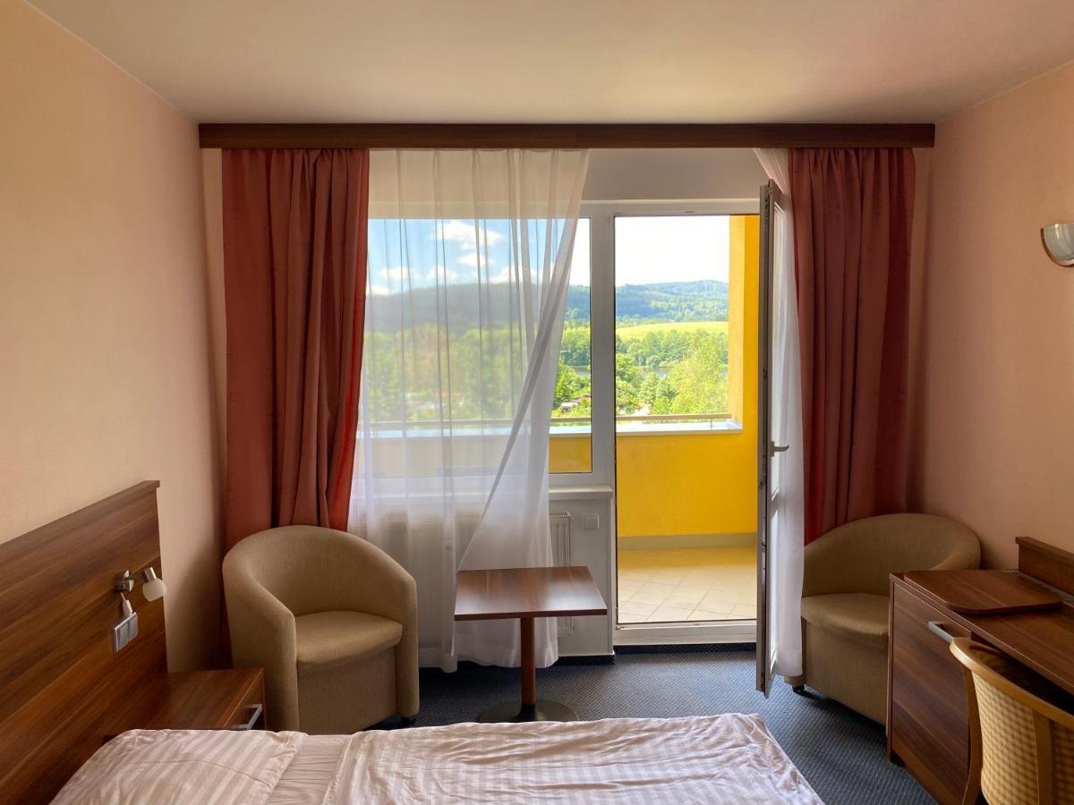 Apartmany Wellness Фримбурк Екстер'єр фото