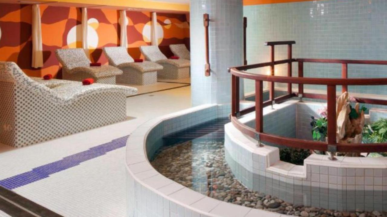 Apartmany Wellness Фримбурк Екстер'єр фото