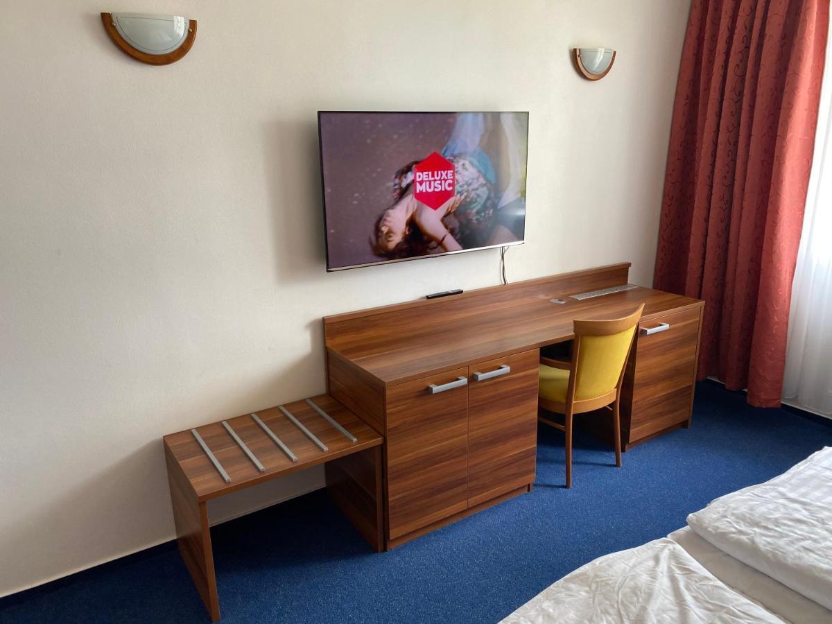 Apartmany Wellness Фримбурк Екстер'єр фото